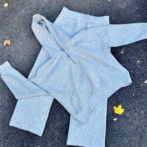 Abercrombie Kids Sweatshirt & Sweatpants - Size 17/18